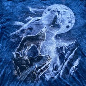 Wolf Print Tee-Shirt